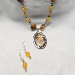 No1121 Handmade long necklace with silver enameled pendant and earrings